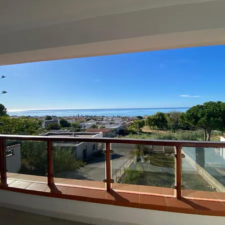 公寓 Nora's Flats *